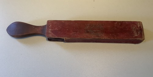 Vintage leather razor - razor, strop